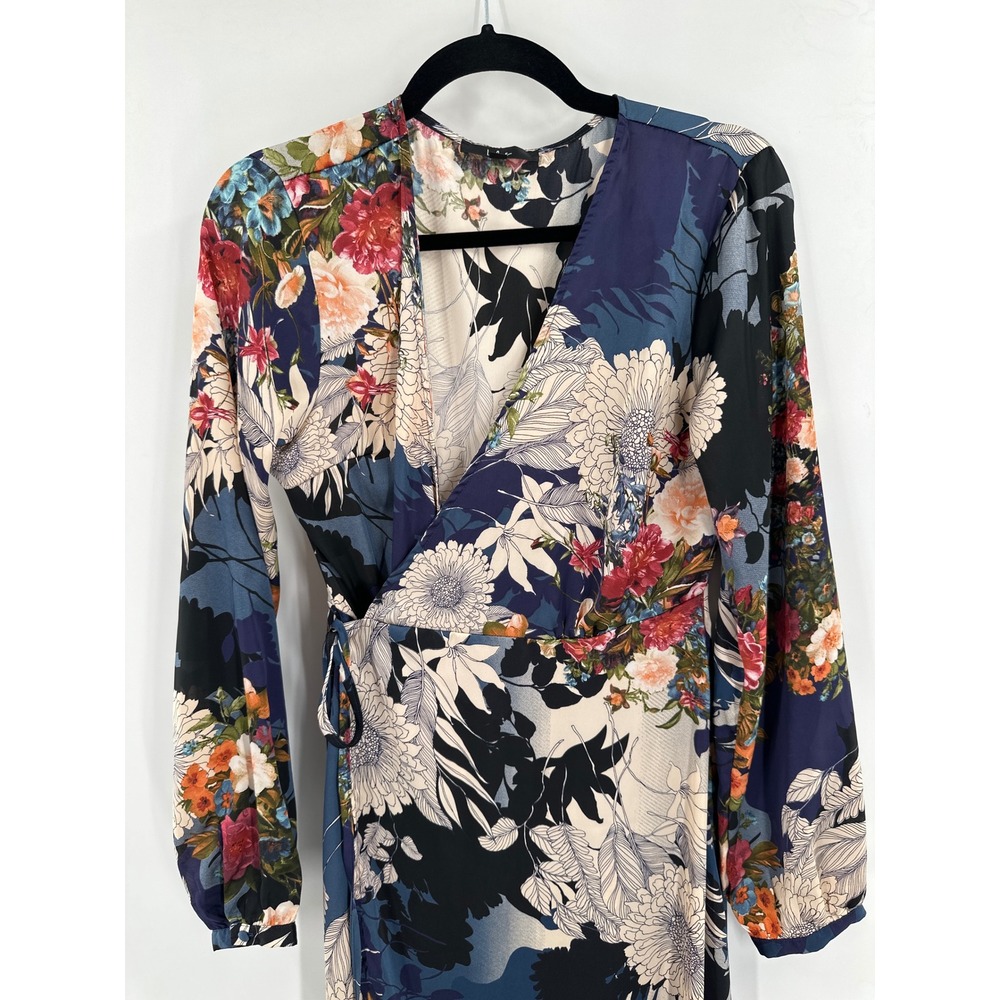 Lulus Put on a Smile Blue Floral Print Satin Wrap Maxi Dress Medium - Picture 5 of 8